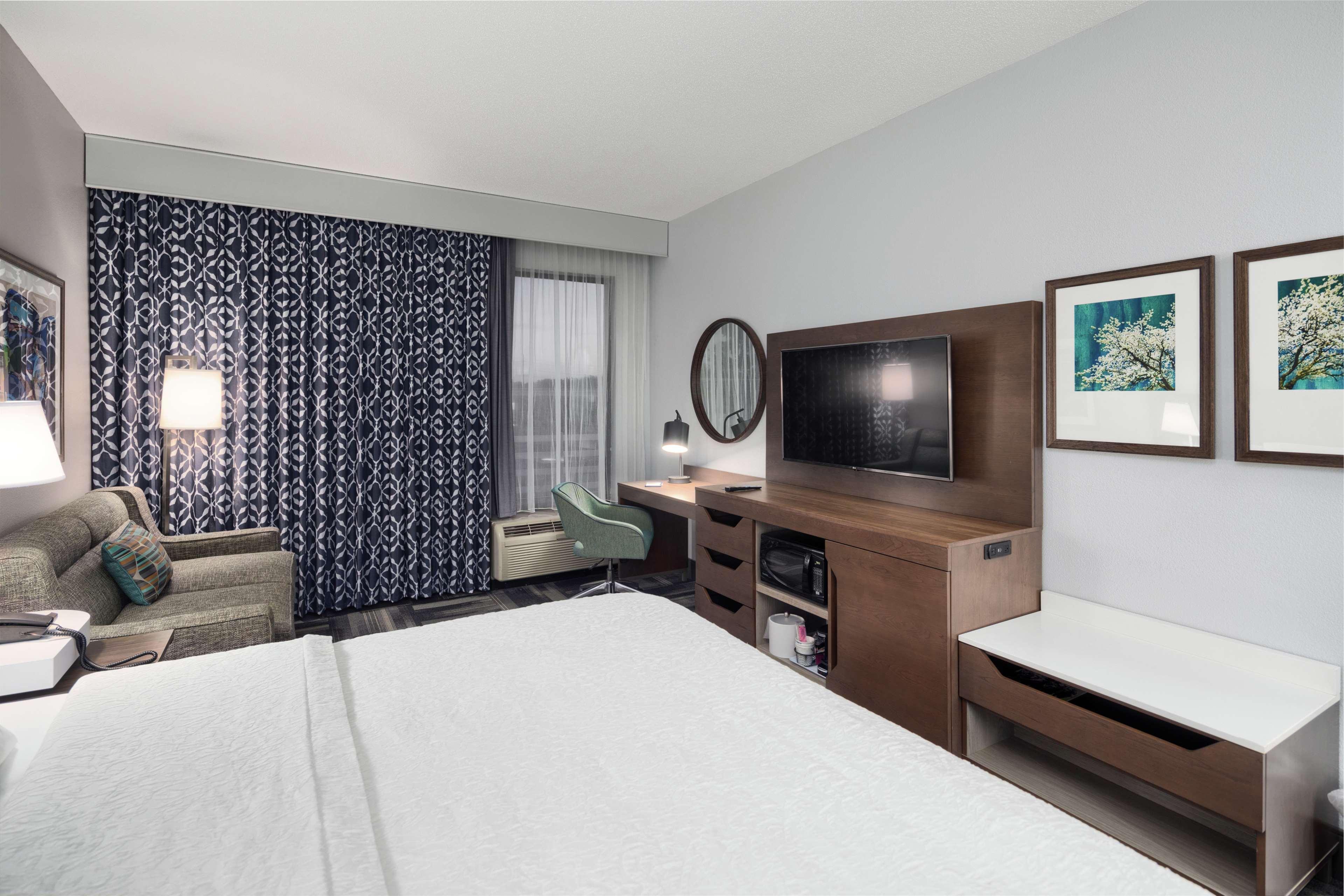 Hampton Inn Louisville Northeast Ngoại thất bức ảnh