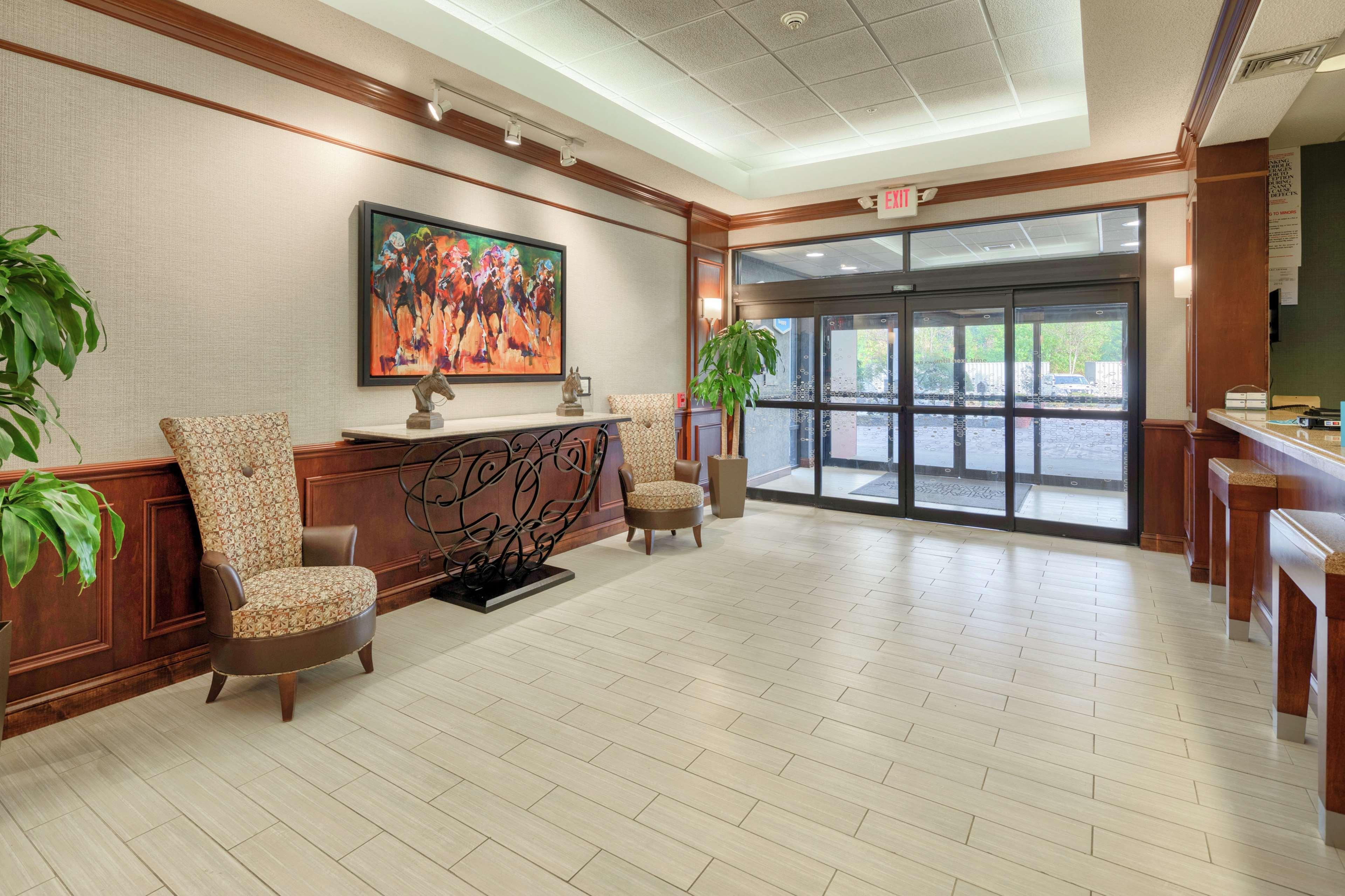 Hampton Inn Louisville Northeast Ngoại thất bức ảnh