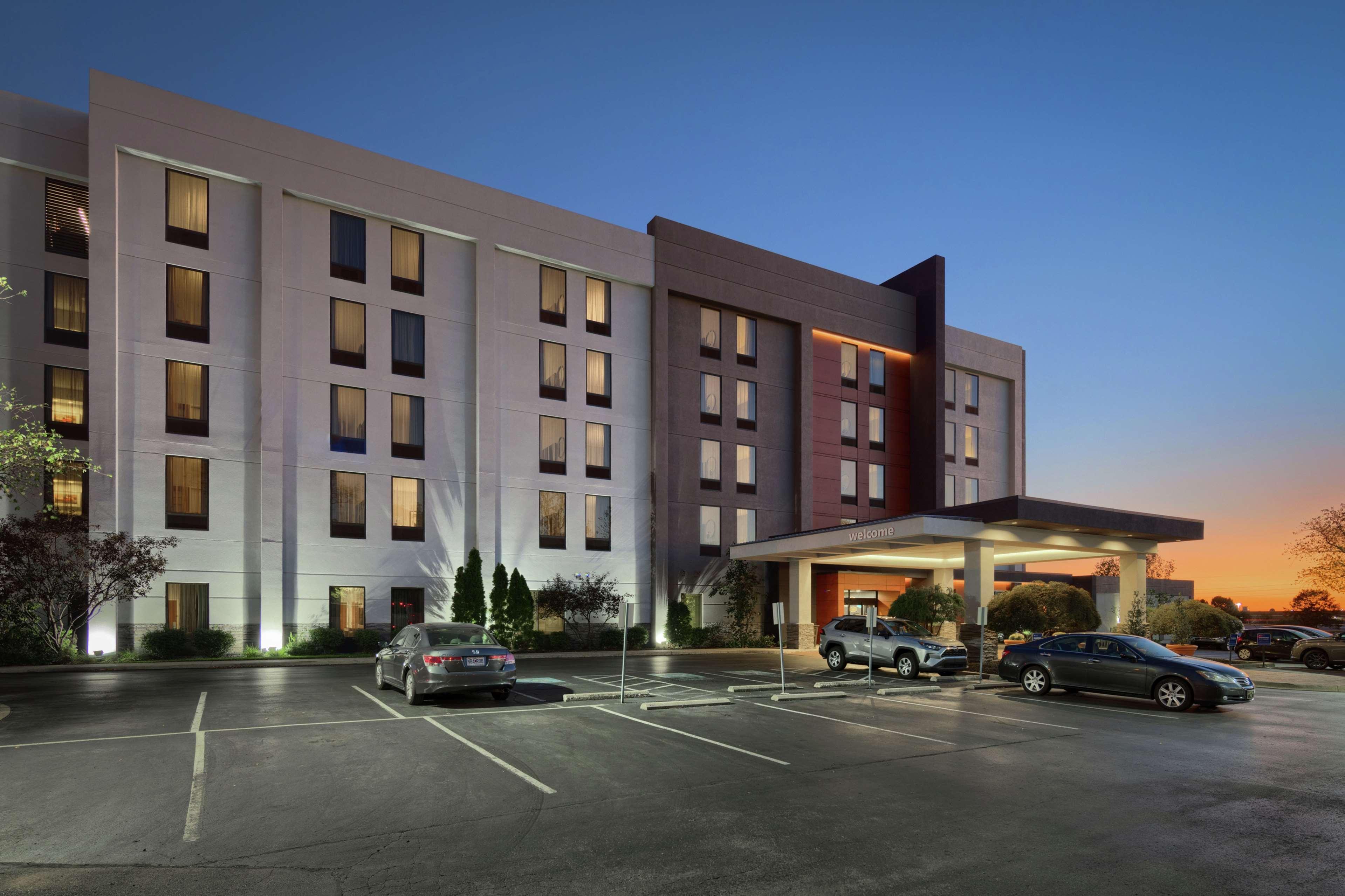 Hampton Inn Louisville Northeast Ngoại thất bức ảnh