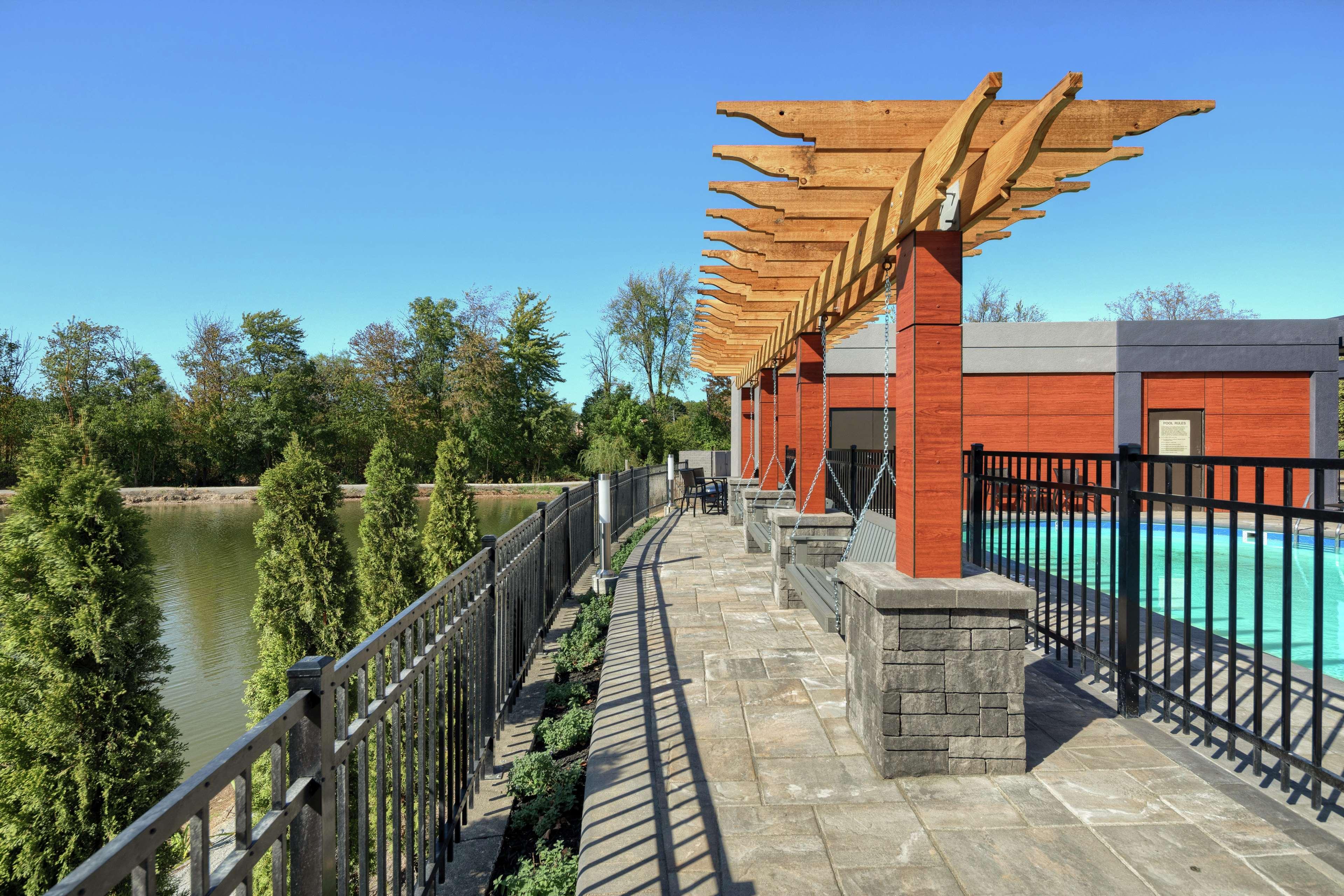 Hampton Inn Louisville Northeast Ngoại thất bức ảnh