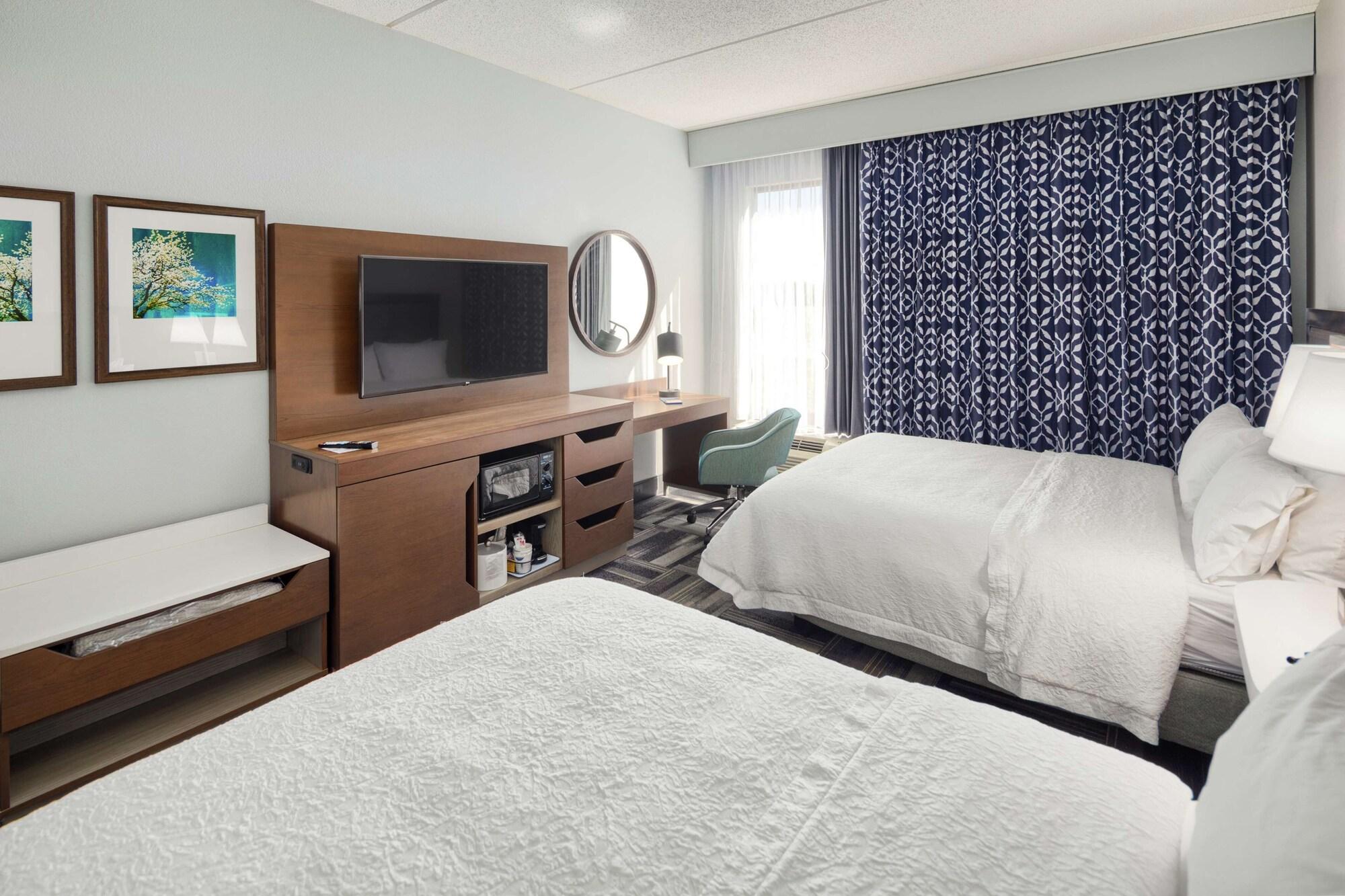Hampton Inn Louisville Northeast Ngoại thất bức ảnh