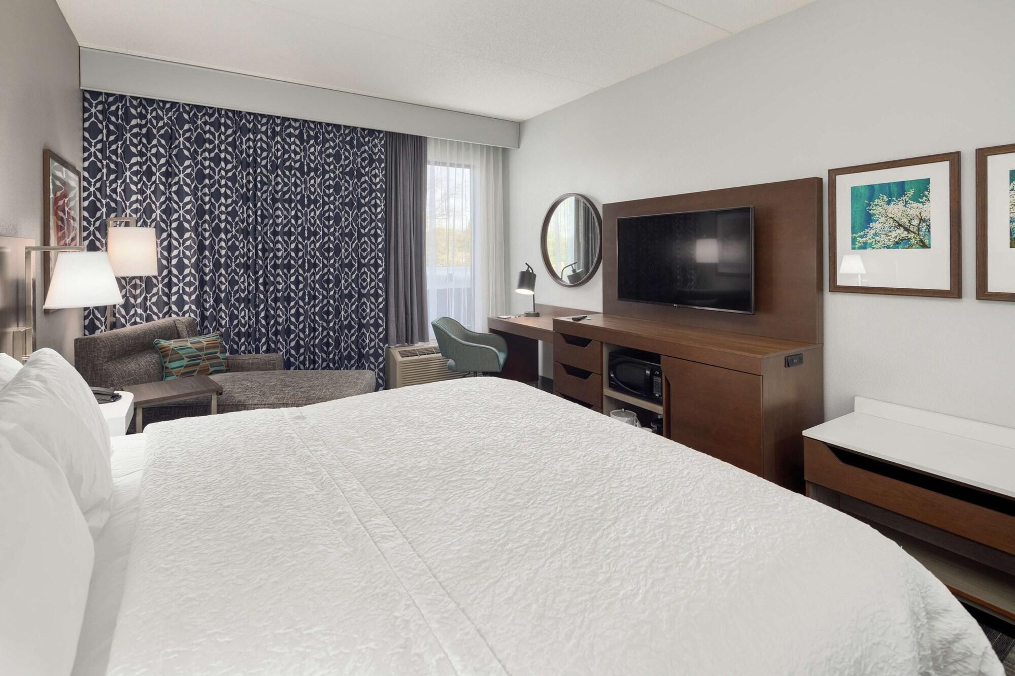 Hampton Inn Louisville Northeast Ngoại thất bức ảnh