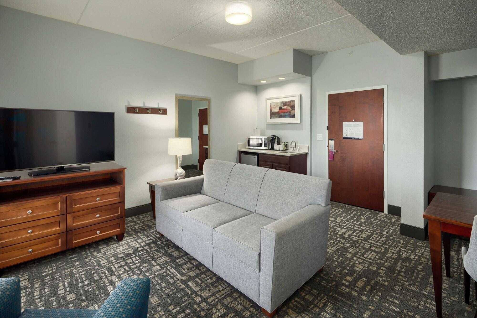 Hampton Inn Louisville Northeast Ngoại thất bức ảnh