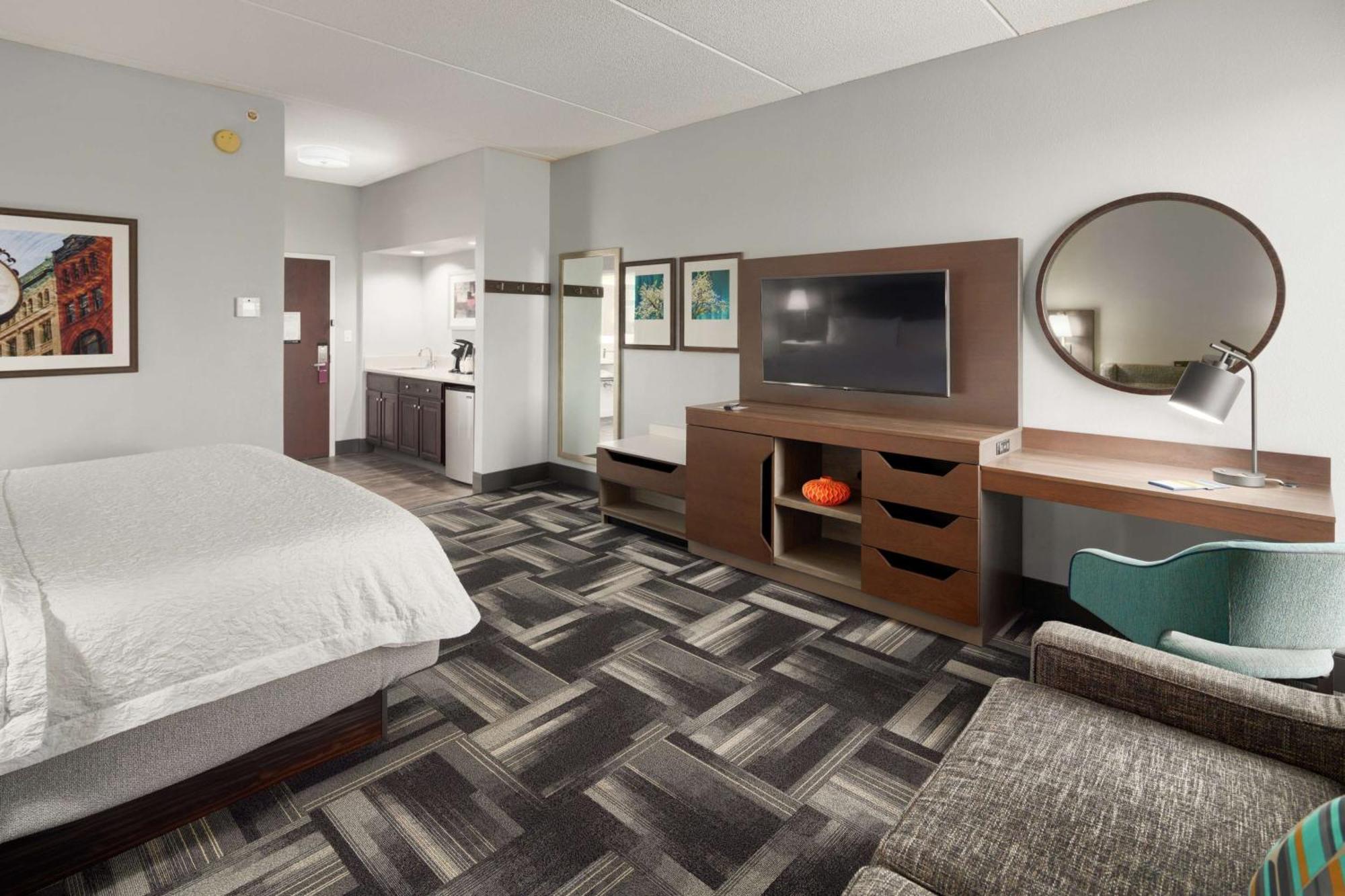 Hampton Inn Louisville Northeast Ngoại thất bức ảnh