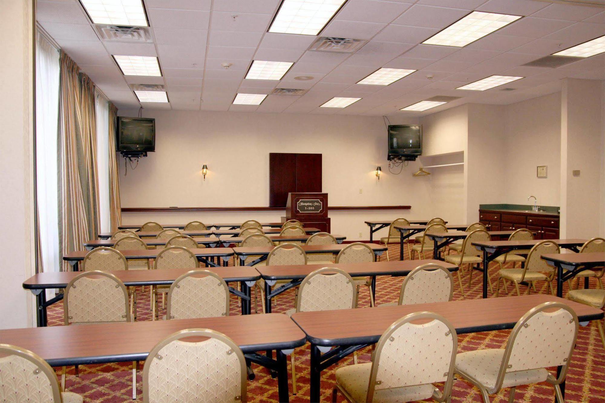 Hampton Inn Louisville Northeast Tiện nghi bức ảnh